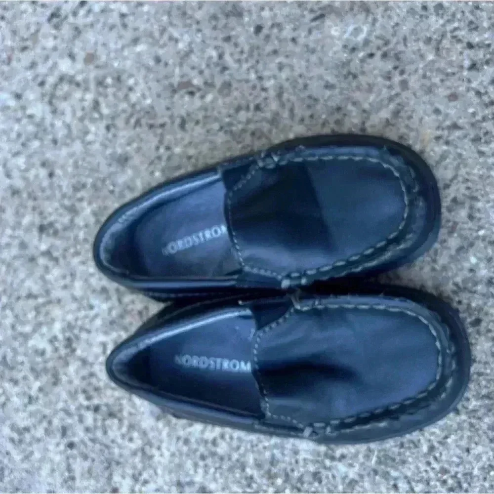 Nordstrom black toddler boys loafers soft comfortable dress shoe size‎ 5.5